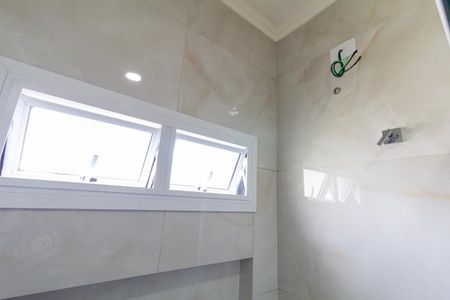 Casa à venda com 120m², 3 quartos e 2 vagasBanheiro 1