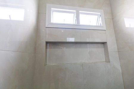 Casa à venda com 120m², 3 quartos e 2 vagasBanheiro 1