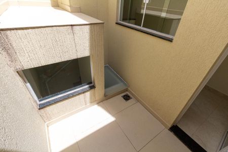 Casa à venda com 120m², 3 quartos e 2 vagasJardim de Inverno