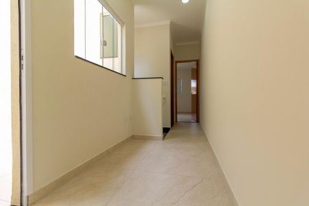Casa à venda com 120m², 3 quartos e 2 vagasCorredor