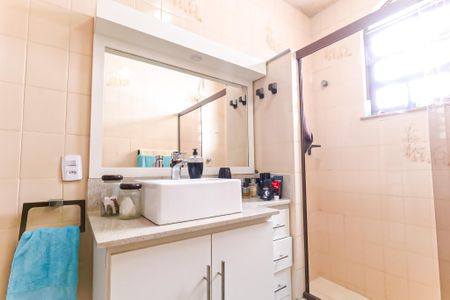 Casa de condomínio para alugar com 250m², 4 quartos e 4 vagas Casa de condomínio para alugar com 250m², 4 quartos e 4 vagasBanheiro Social