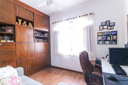 Casa de condomínio para alugar com 250m², 4 quartos e 4 vagas Casa de condomínio para alugar com 250m², 4 quartos e 4 vagasQuarto 4