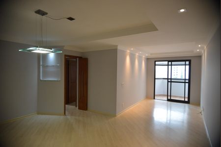 Apartamento à venda com 106m², 3 quartos e 2 vagasSala