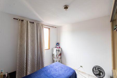 Quarto 2 de apartamento para alugar com 2 quartos, 45m² em Guaianases, São Paulo