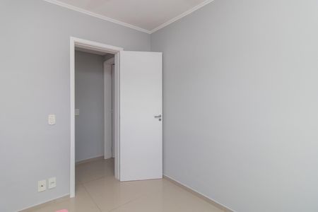 Quarto 1 de apartamento para alugar com 2 quartos, 49m² em Teresópolis, Porto Alegre