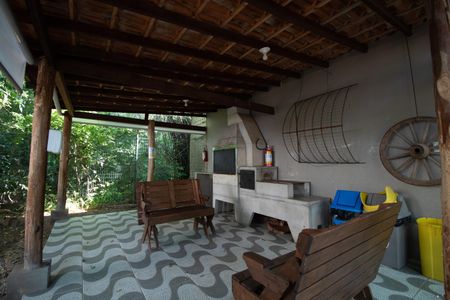 Apartamento para alugar com 49m², 2 quartos e 1 vagaÁrea comum - Churrasqueira