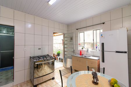 Casa à venda com 120m², 7 quartos e 1 vaga Casa à venda com 120m², 7 quartos e 1 vagaCasa 2 - Cozinha