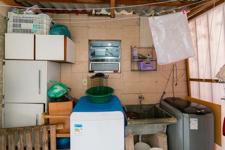 Casa à venda com 120m², 7 quartos e 1 vagaCasa 2 - Área de Serviço