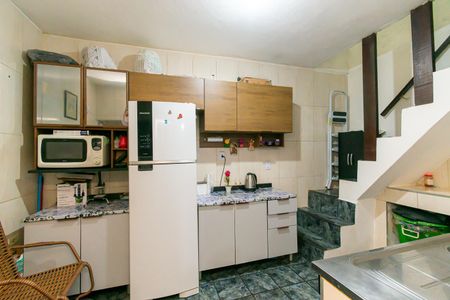 Casa à venda com 120m², 7 quartos e 1 vaga Casa à venda com 120m², 7 quartos e 1 vagaCozinha