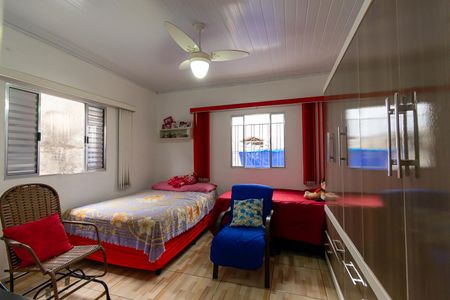 Casa à venda com 120m², 7 quartos e 1 vaga Casa à venda com 120m², 7 quartos e 1 vagaCasa 2 - Sala/Quarto