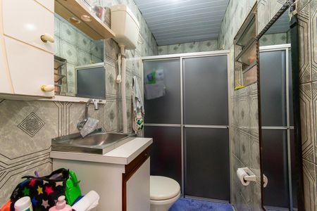 Casa à venda com 120m², 7 quartos e 1 vaga Casa à venda com 120m², 7 quartos e 1 vagaCasa 2 - Banheiro