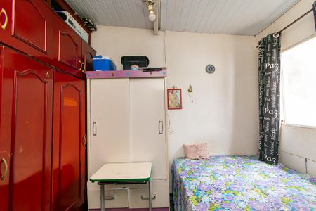 Casa à venda com 120m², 7 quartos e 1 vaga Casa à venda com 120m², 7 quartos e 1 vagaQuarto 1