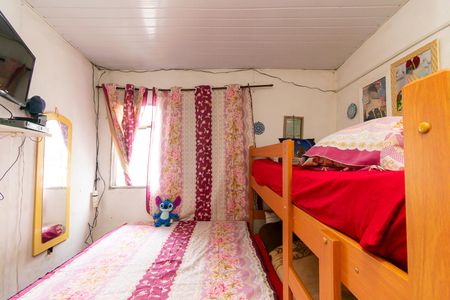 Casa à venda com 120m², 7 quartos e 1 vaga Casa à venda com 120m², 7 quartos e 1 vagaQuarto 2