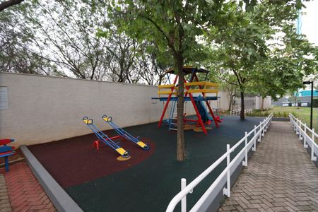 Apartamento para alugar com 45m², 2 quartos e 1 vagaÁrea comum - Playground
