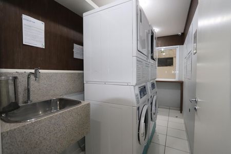 Apartamento para alugar com 45m², 2 quartos e 1 vagaÁrea comum - Lavanderia Coletiva