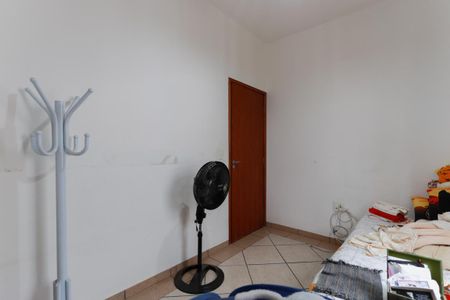 Casa para alugar com 280m², 2 quartos e 2 vagasQuarto