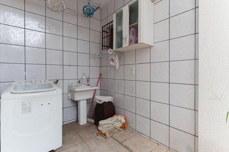 Casa para alugar com 280m², 2 quartos e 2 vagasÁrea de serviço