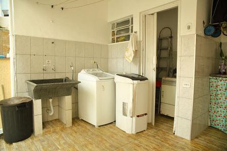 Casa à venda com 197m², 3 quartos e 3 vagasÁrea de Serviço