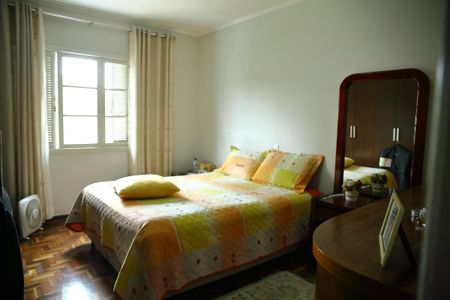 Casa à venda com 197m², 3 quartos e 3 vagasSuíte 2