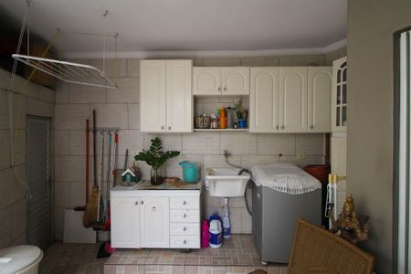 Casa para alugar com 78m², 2 quartos e 1 vaga Casa para alugar com 78m², 2 quartos e 1 vagaÁrea de Serviço