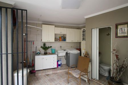 Casa para alugar com 78m², 2 quartos e 1 vaga Casa para alugar com 78m², 2 quartos e 1 vagaÁrea de Serviço