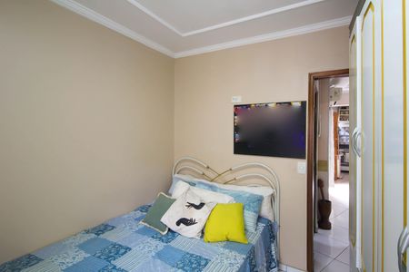 Quarto 2 de casa para alugar com 2 quartos, 78m² em Vila Ema, São Paulo