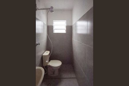 Casa para alugar com 55m², 1 quarto e sem vaga Casa para alugar com 55m², 1 quarto e sem vagaBanheiro