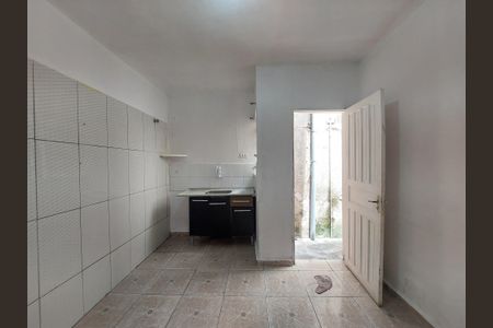 Casa para alugar com 55m², 1 quarto e sem vaga Casa para alugar com 55m², 1 quarto e sem vagaCozinha