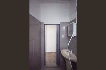 Casa para alugar com 55m², 1 quarto e sem vaga Casa para alugar com 55m², 1 quarto e sem vagaBanheiro