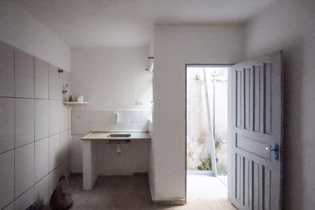 Casa para alugar com 55m², 1 quarto e sem vaga Casa para alugar com 55m², 1 quarto e sem vagaCozinha