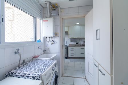 Apartamento à venda com 135m², 3 quartos e 2 vagas Apartamento à venda com 135m², 3 quartos e 2 vagasÁrea de Serviço