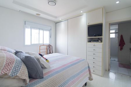 Suíte de apartamento à venda com 3 quartos, 135m² em Vila Mariana, São Paulo