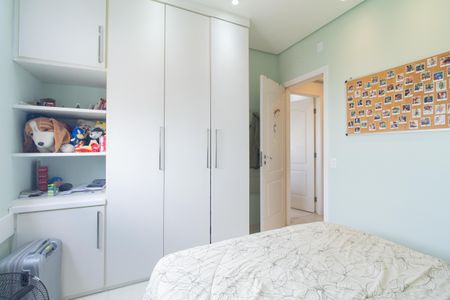 Apartamento à venda com 135m², 3 quartos e 2 vagas Apartamento à venda com 135m², 3 quartos e 2 vagasQuarto 2