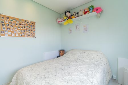 Apartamento à venda com 135m², 3 quartos e 2 vagas Apartamento à venda com 135m², 3 quartos e 2 vagasQuarto 2