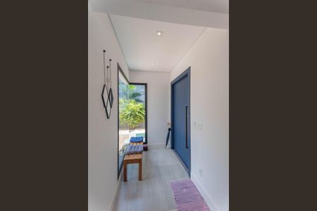 Casa de condomínio à venda com 200m², 3 quartos e 2 vagas Casa de condomínio à venda com 200m², 3 quartos e 2 vagasHall de entrada