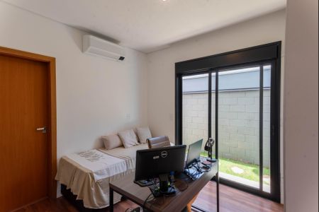 Casa de condomínio à venda com 200m², 3 quartos e 2 vagas Casa de condomínio à venda com 200m², 3 quartos e 2 vagasSuíte 2