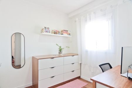 Quarto 1 de apartamento para alugar com 2 quartos, 40m² em Vila Palmeiras, São Paulo
