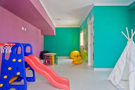 Apartamento para alugar com 40m², 2 quartos e sem vaga Apartamento para alugar com 40m², 2 quartos e sem vagaÁrea comum - Playground