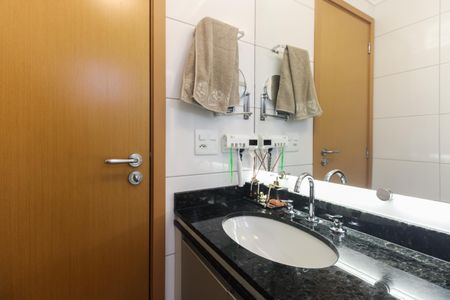 Apartamento para alugar com 97m², 3 quartos e 2 vagasBanheiro Social 