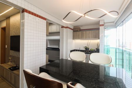Varanda  de apartamento para alugar com 3 quartos, 97m² em Vila Zilda, São Paulo