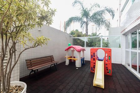 Apartamento para alugar com 97m², 3 quartos e 2 vagasÁrea Comum - Playground 