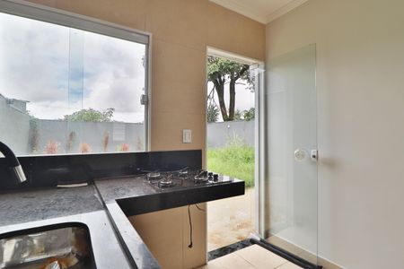 Casa para alugar com 50m², 2 quartos e 4 vagasCozinha