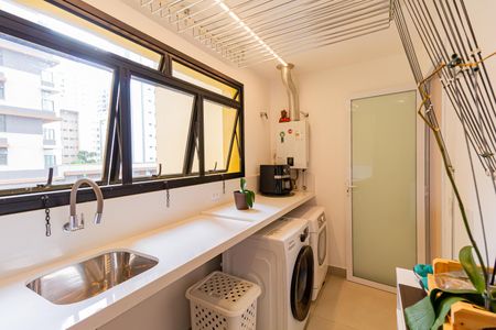 Apartamento para alugar com 112m², 3 quartos e 2 vagas Apartamento para alugar com 112m², 3 quartos e 2 vagasÁrea de Serviço