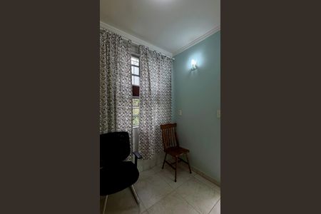 Casa à venda com 150m², 3 quartos e 3 vagas Casa à venda com 150m², 3 quartos e 3 vagasEscritório 2