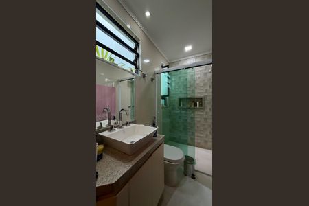 Casa à venda com 150m², 3 quartos e 3 vagas Casa à venda com 150m², 3 quartos e 3 vagasBanheiro 2