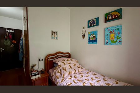 Casa à venda com 150m², 3 quartos e 3 vagas Casa à venda com 150m², 3 quartos e 3 vagasQuarto 2