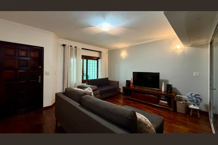 Casa à venda com 150m², 3 quartos e 3 vagas Casa à venda com 150m², 3 quartos e 3 vagasSala 2