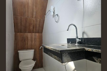 Casa para alugar com 410m², 5 quartos e 2 vagasbanheiro quarto 2