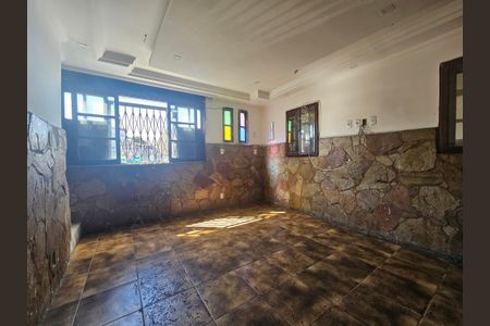 Casa para alugar com 410m², 5 quartos e 2 vagassala 2