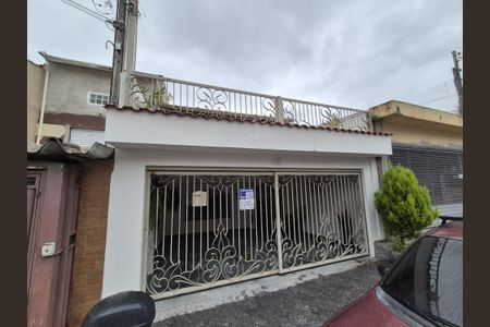 Casa para alugar com 185m², 3 quartos e 2 vagasFachada